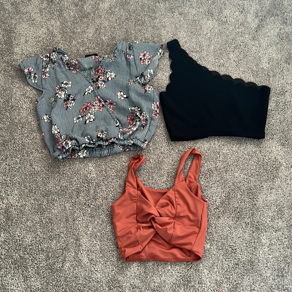BUNDLE crop tops